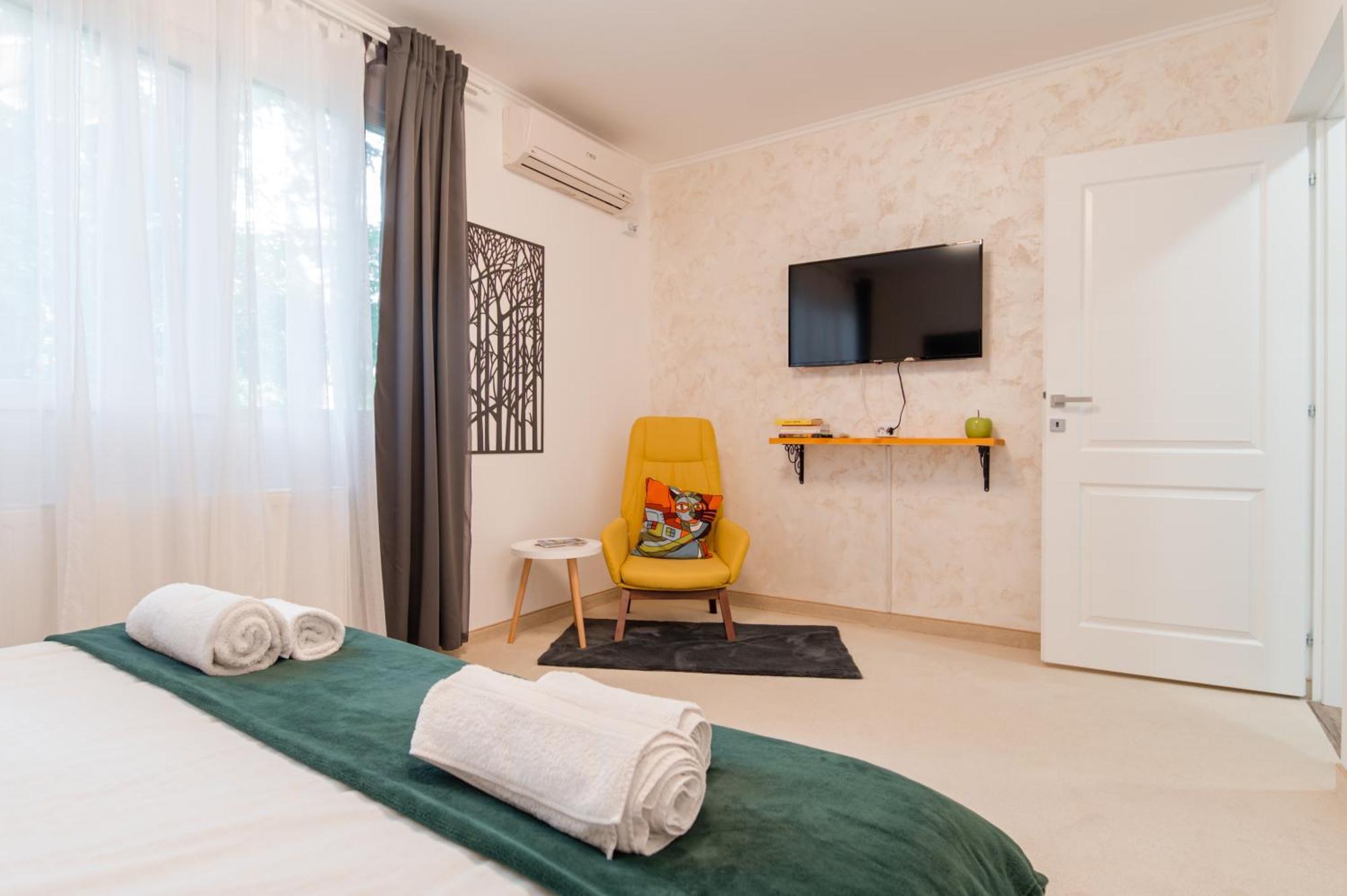 New Iorga3 Oldcity Selfcheckin Τιμισοάρα Εξωτερικό φωτογραφία